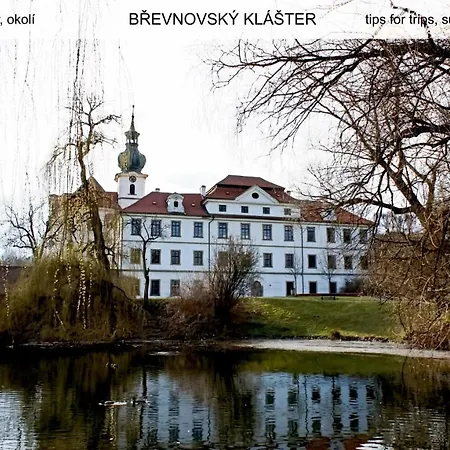 Airport Homestay Prague