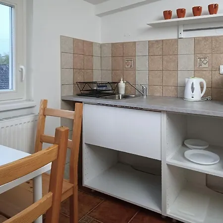 Airport Homestay Prague