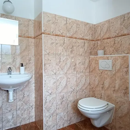 Homestay Airport Prague