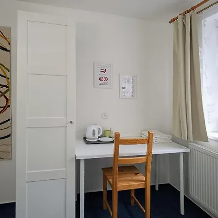 Quarto em Acomodações Particulares Airport Praga